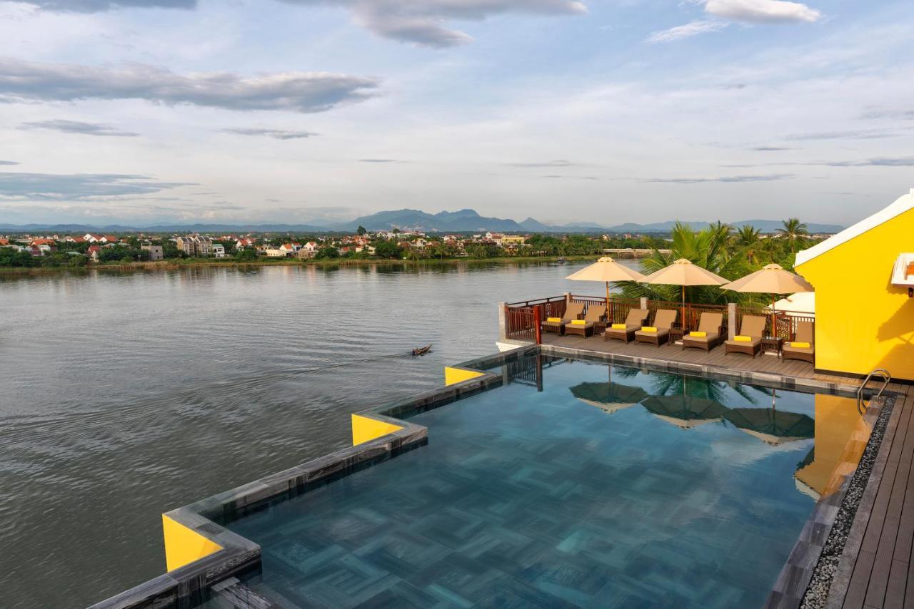 Little Riverside Hoi An . A Luxury Hotel & Spa Экстерьер фото View of the Perfume River from the hotel