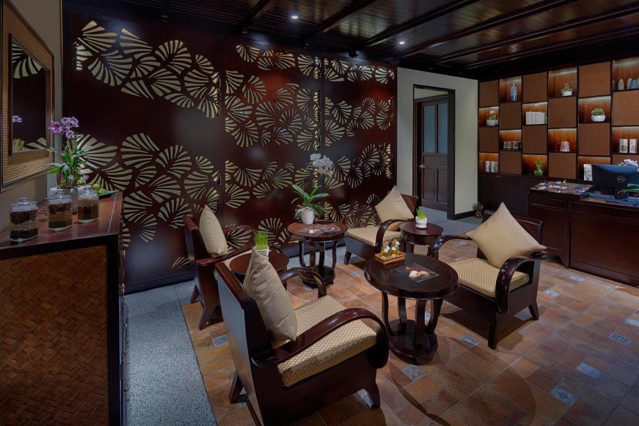 Little Riverside Hoi An . A Luxury Hotel & Spa Экстерьер фото The lobby of the hotel