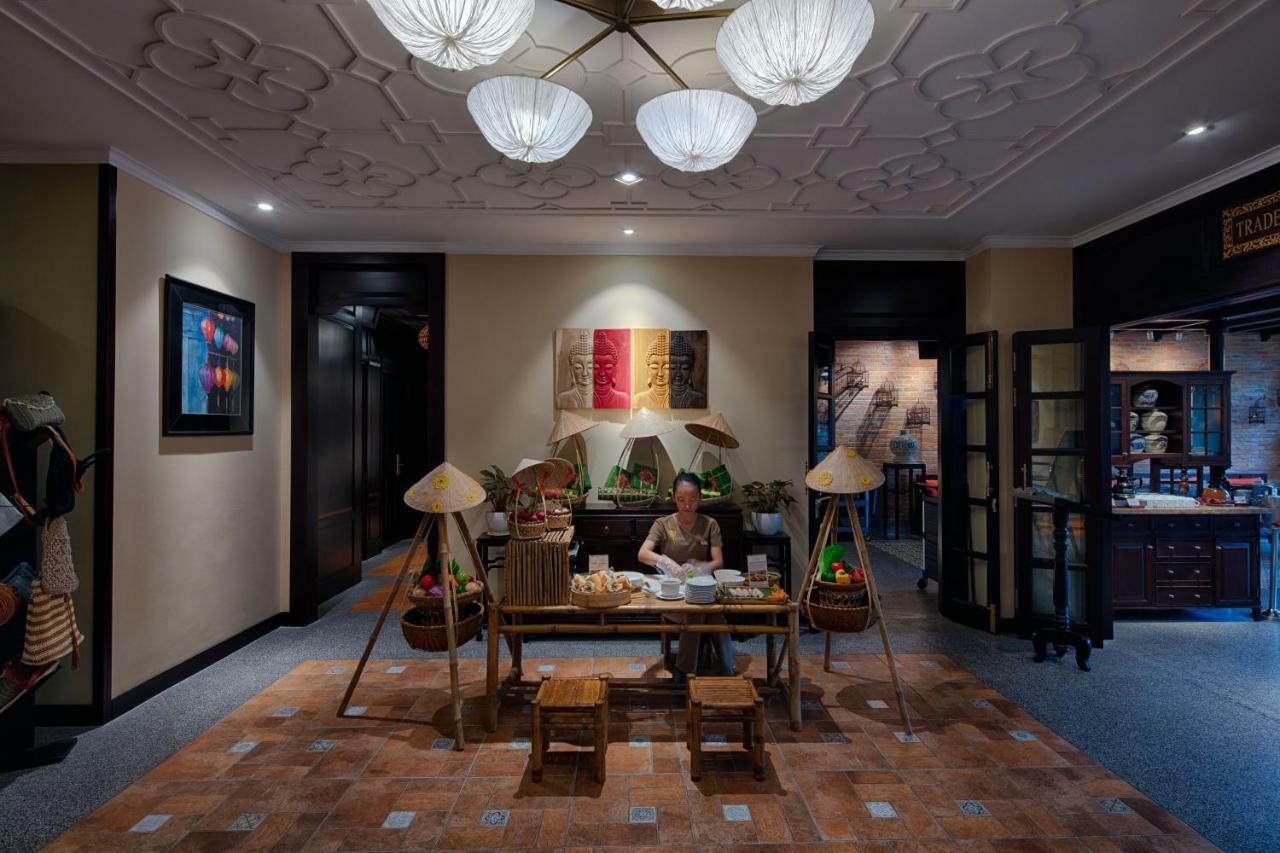 Little Riverside Hoi An . A Luxury Hotel & Spa Экстерьер фото The lobby of the hotel