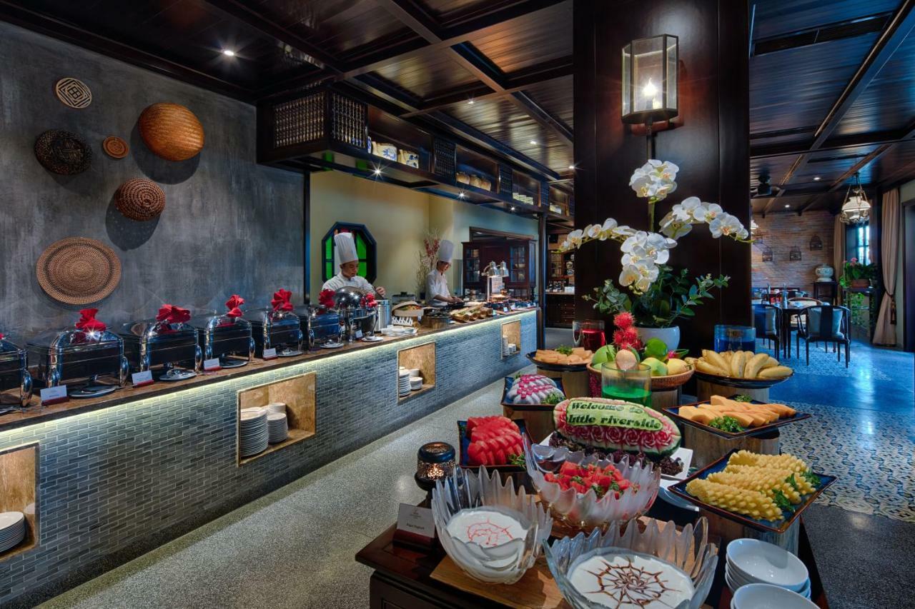 Little Riverside Hoi An . A Luxury Hotel & Spa Экстерьер фото The buffet at the restaurant